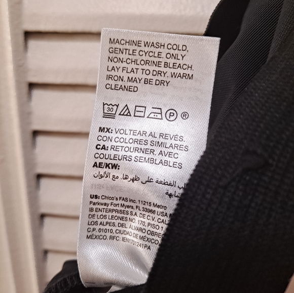 Chico's Juliet So Slimming Black Velvet Ankle Pant Size 2 - Picture 7 of 11